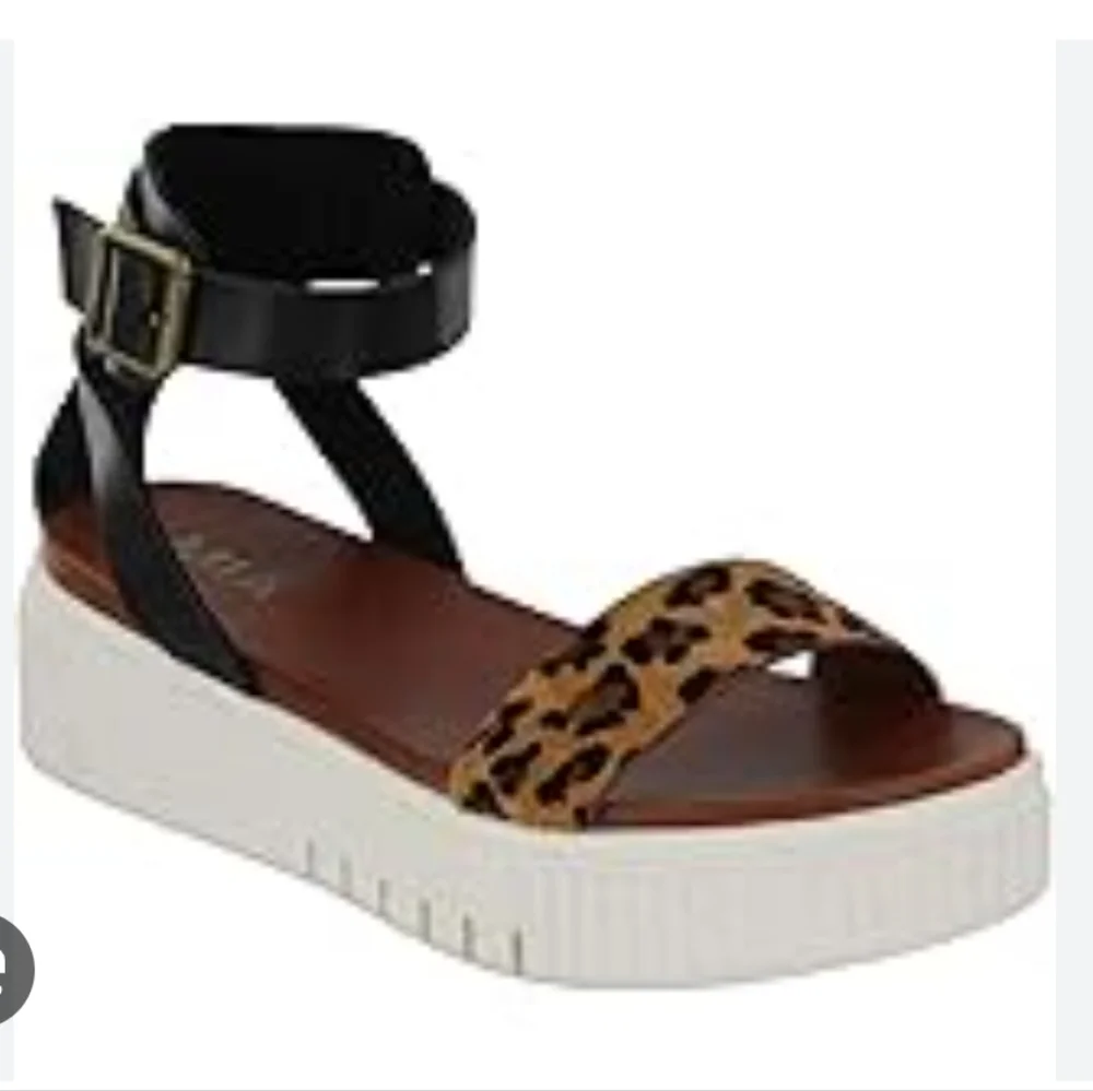 MIA Lunna Leopard Platform Sandals. Sz 9 Preowned